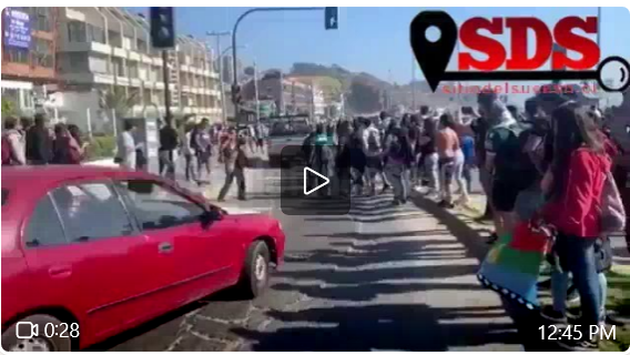 John Llegando y Saliendo del Semáforo thumbnail